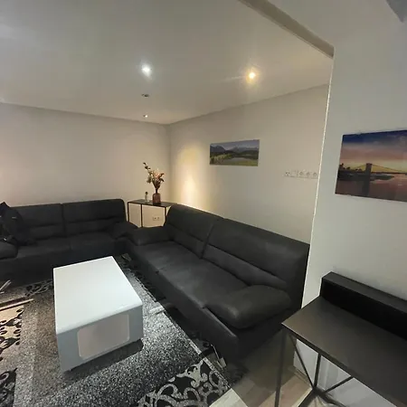 Stilvolle Im Erdgeschoss Apartament Kolbermoor