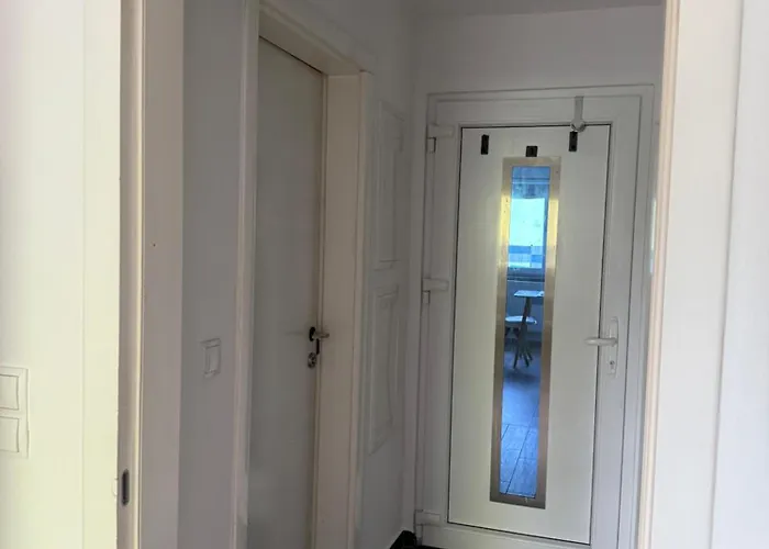 Stilvolle Im Erdgeschoss Apartment Kolbermoor